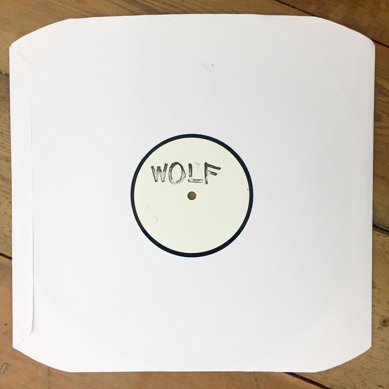 WOLFPROMO002